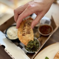 Che Chori Foods - SOUTHWEST VEGGIE EMPANADA