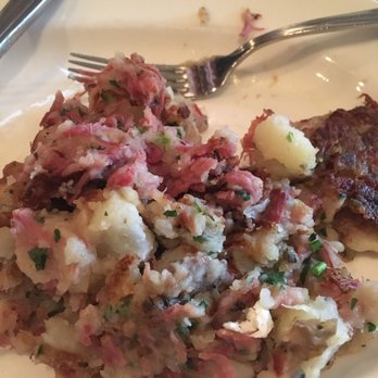 Blue's Egg + Bakery - Corned Beef hash - Breakfast & Brunch Near Me - Milwaukee, Wisconsin Blue's Egg + Bakery - Corned Beef hash - Breakfast & Brunch Near Me - Milwaukee, Wisconsin