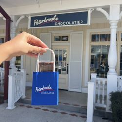 Peterbrooke Chocolatier The Villages - Cute baggie, outside