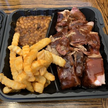 Da Big Show BBQ - Ribs (2), TriTip, & Brisket with fries & beans (3 meat plate) - Barbeque Near Me