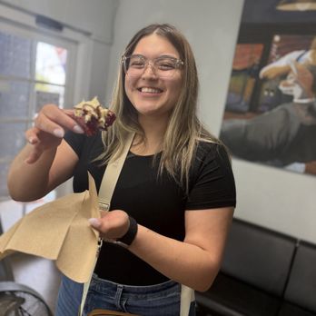Hurts Donut - Donuts Near Me - El Paso, Texas