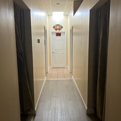 Oriental Acupressure Massage - Inside hallway
