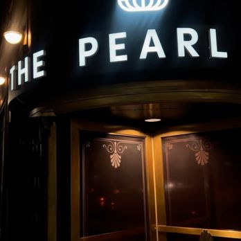 The Pearl Club - Lounges Near Me - Chicago, Illinois