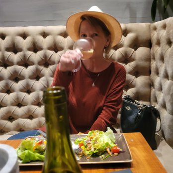 GRANVILLE - Butter lettuce cups with Sancerre - New American Near Me - Pasadena, California GRANVILLE - Butter lettuce cups with Sancerre - New American Near Me - Pasadena, California