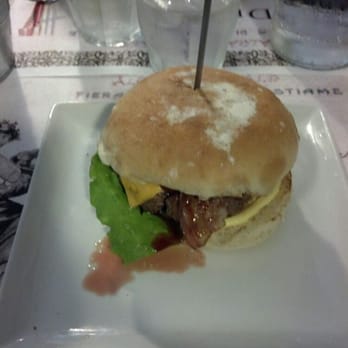 Quarto - Burgers Near Me - Rome, RM
