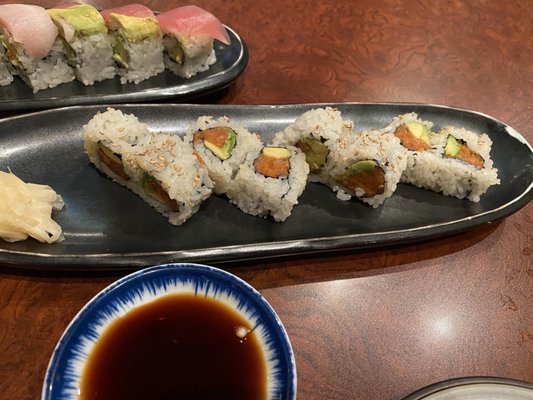 Sushi Robata by null