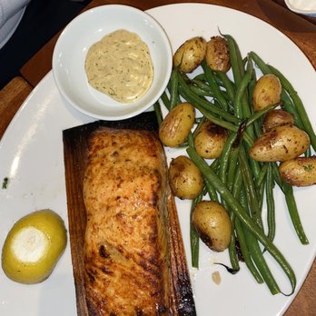 Seasons 52 - Cedar Plank - Roasted Salmon - New American Near Me - Edison, New Jersey