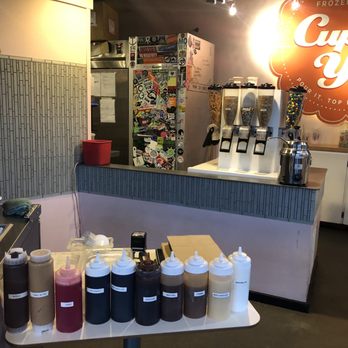 Cuppa Yo Frozen Yogurt - a counter full of drinks - Ice Cream & Frozen Yogurt Near Me - Bend, Oregon Cuppa Yo Frozen Yogurt - a counter full of drinks - Ice Cream & Frozen Yogurt Near Me - Bend, Oregon