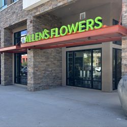 Allen's Flowers & Plants - Chula Vista - Front of the store.