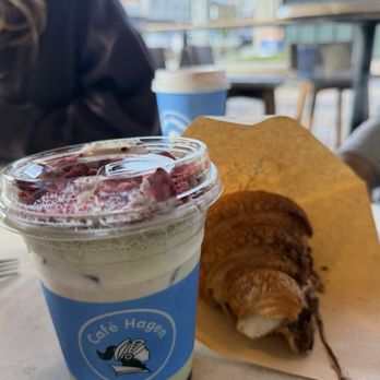 Cafe Hagen - Cafes Near Me - Kirkland, Washington