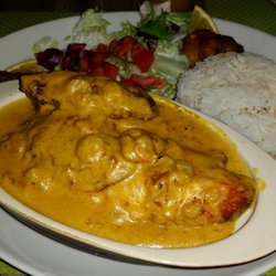 Taberna Latina - Ximxim (poulet à la noix de cajoux)