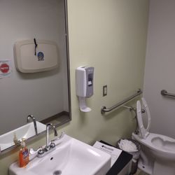 NorthWell Health - Nice clean restroom