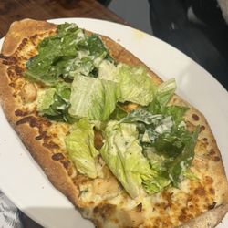 Oak Eatery - Cesar flatbread