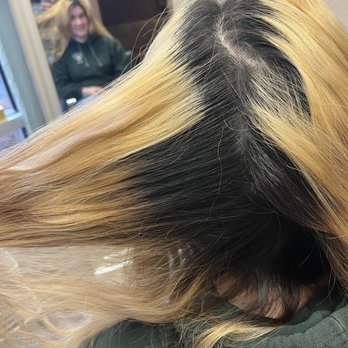 Dolce Vita Salon - Hair was only half done - Hair Salons Near Me - Greensboro, North Carolina Dolce Vita Salon - Hair was only half done - Hair Salons Near Me - Greensboro, North Carolina