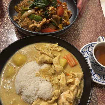 Sweet Home Thai Cuisine - Yellow Curry, Drunken Noodles, Hot tea - Thai Near Me - Keizer, Oregon Sweet Home Thai Cuisine - Yellow Curry, Drunken Noodles, Hot tea - Thai Near Me - Keizer, Oregon