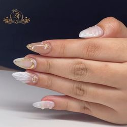 Bright Pearl Nail Spa - New set with design 3D