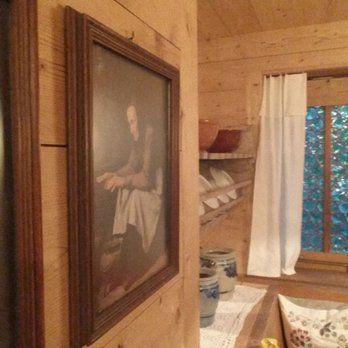 Chalet Beizli - Swiss Food Near Me - Interlaken, BE