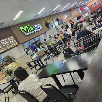 RD INTERNATIONAL MARKET Updated December 2025 501 Photos 73