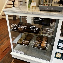 Farmer & Co - Vegan & gluten free baked goods