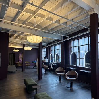 Melrose and McQueen Salon - Hair Salons Near Me - Atlanta, Georgia Melrose and McQueen Salon - Hair Salons Near Me - Atlanta, Georgia