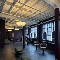 Melrose and McQueen Salon