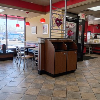 Hardee's - Fast Food Near Me - Danville, Indiana Hardee's - Fast Food Near Me - Danville, Indiana