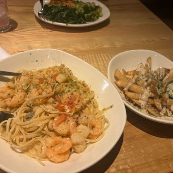 Bonefish Grill - Shrimp and scallop scampi and truffle fries - Seafood Near Me - Brandon, Florida Bonefish Grill - Shrimp and scallop scampi and truffle fries - Seafood Near Me - Brandon, Florida
