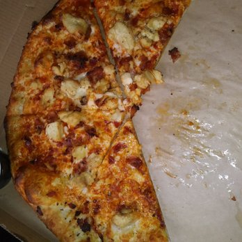 Pizza Studio - Pizza Near Me - East New York, New York