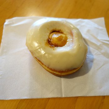 YoYo Donuts - YoYo Donuts & Coffee Bar 09/24/18: Crème Brulee Donut - Donuts Near Me - Minnetonka, Minnesota