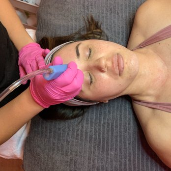 Blush and Glo Aesthetics - During - Skin Care Near Me - Phoenix, Arizona
