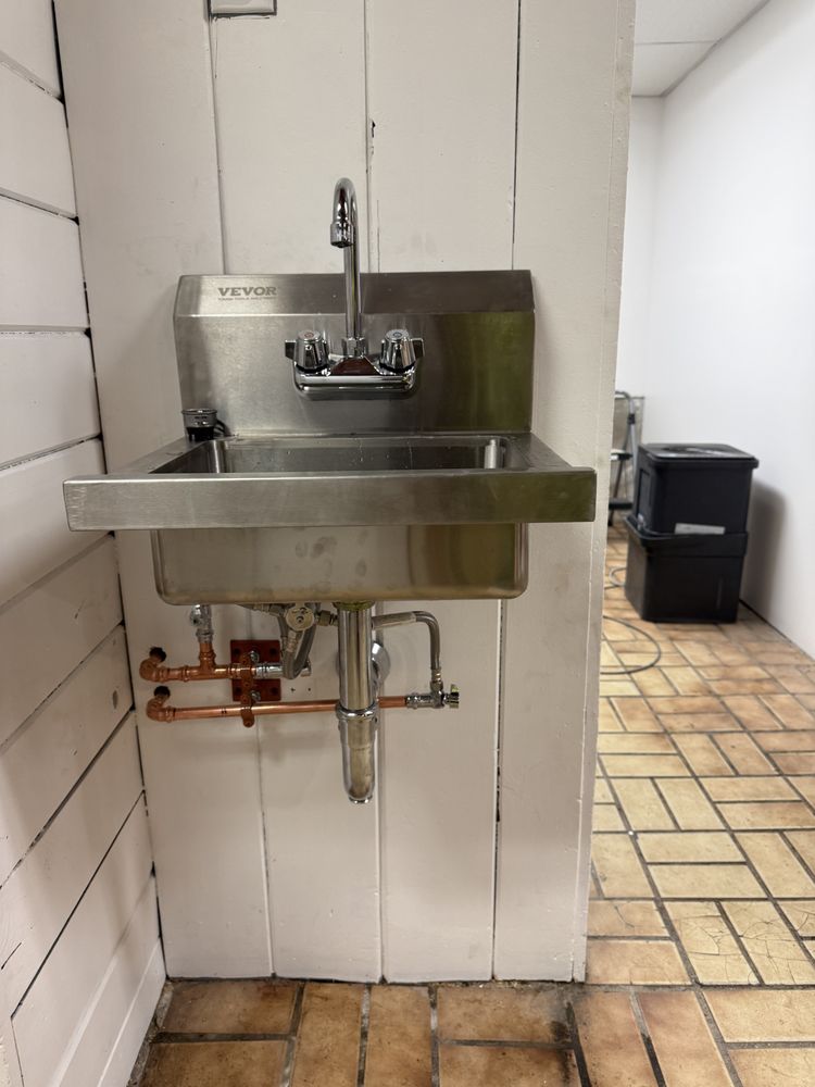 Slide of V & R Mechanical