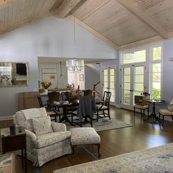 Serna Painting - Painted walls and trim