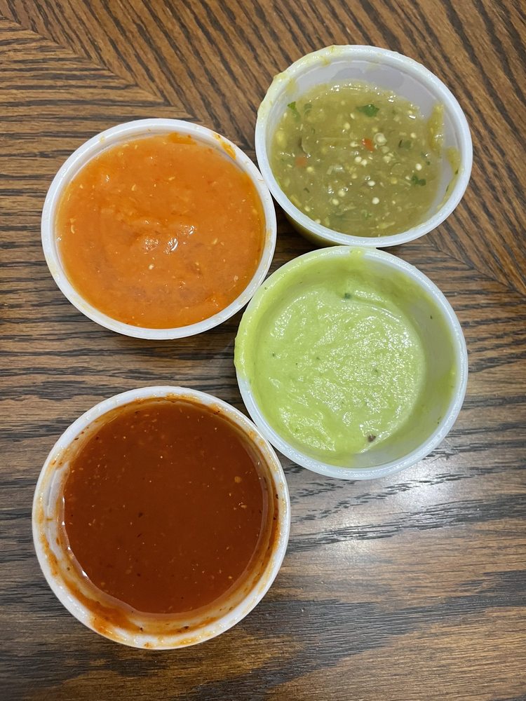 Lina’s Mexican Restaurant - Omaha Logo
