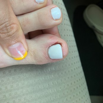 Serenity Nails - There was a lot of blood I do not recommend - Nail Salons Near Me - Tucker, Georgia