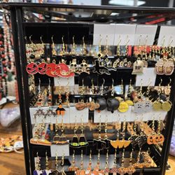 Books Beads & More