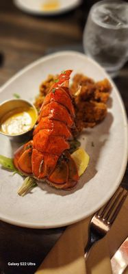 Q1227 Restaurant by null