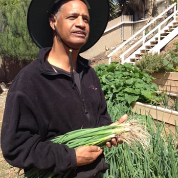 Good Neighbor Gardens - Walt our Faithful Farmer! - CSA Near Me Good Neighbor Gardens - Walt our Faithful Farmer! - CSA Near Me