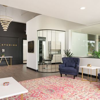 Image Studios - Boulder - Our beautiful lobby, where guests can comfortably wait for their service. - Hair Salons Near Me - Boulder, Colorado Image Studios - Boulder - Our beautiful lobby, where guests can comfortably wait for their service. - Hair Salons Near Me - Boulder, Colorado