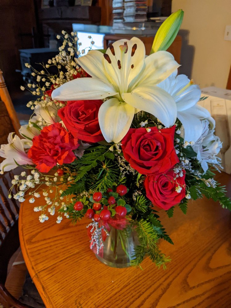 HYDE PARK FLORIST & GIFTS Updated September 2024 34 Photos & 14