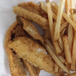 Breezzy's Pizza - Perch & Fries