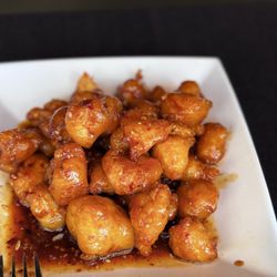 Red Lotus Bistro - Pon Pon Chicken