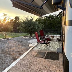 The Fitz RV Resort - Typical parking site