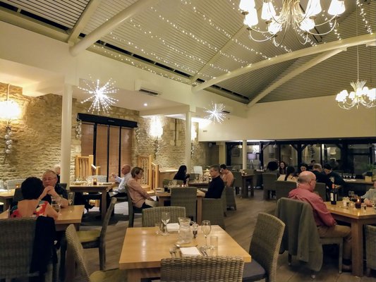 voco Oxford Thames by IHG by null