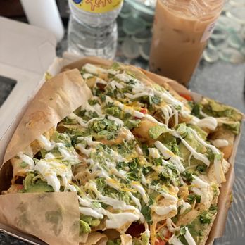 Buffalo Wild Wings - Ultimate Nachos with Guac - Chicken Wings Near Me - Northridge, California