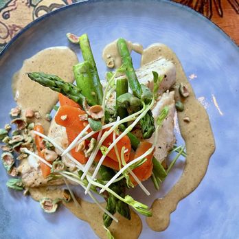 BastiJan - Sea bass with tarragon cream sauce and fresh veg-- wonderful! - Seafood Near Me - Haarlem, New Hampshire BastiJan - Sea bass with tarragon cream sauce and fresh veg-- wonderful! - Seafood Near Me - Haarlem, New Hampshire
