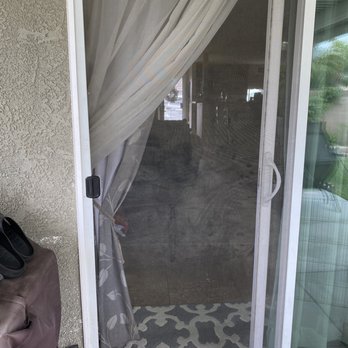 West Coast Screen & Glass - Before the work - Windows Installation Near Me - Orange, California West Coast Screen & Glass - Before the work - Windows Installation Near Me - Orange, California