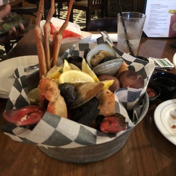 Phillips Seafood - Seafood Near Me - Baltimore, Maryland