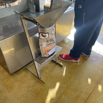 Pet's Barn - Dog food with oils being made - Pet Stores Near Me - San Antonio, Texas