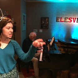 World class violist, Alice Ping, let's her voice soar in her session.