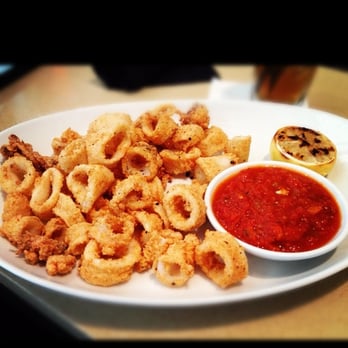 Evolution Bar & Cafe - Calamari $12 - Sports Bars Near Me - Santa Clara, California